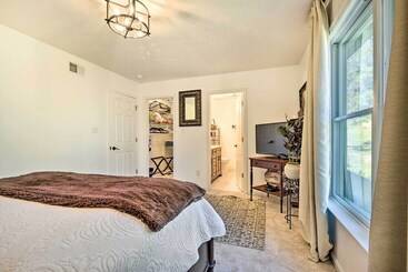 Berkeley Springs Vacation Home W/ Fire Pit!