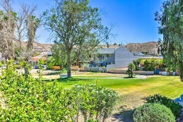 Bullhead City Escape W/ Patio On Golf Course!