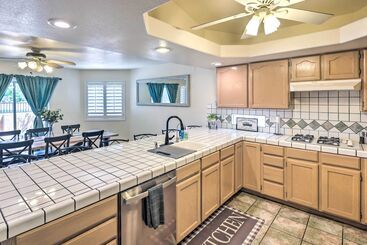 Bullhead City Escape W/ Patio On Golf Course!