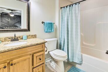 Long Beach Gulf Coast Cottage ~ Half Mi To Sand!