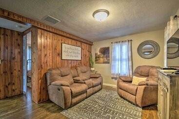 별장 Cozy Goshen Farmhouse ~ 9 Mi To Amish Acres