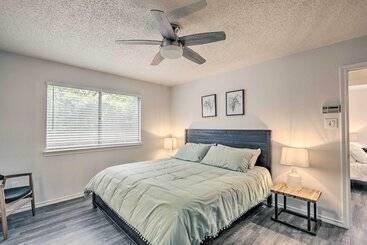 2 Mi To Lone Star Park: Irving Home W/ Fenced Yard