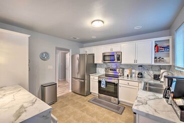 Family Friendly Fort Worth Home W/ Game Room!