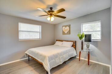 Family Friendly Lakeland Home W/ Private Hot Tub!