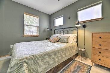 Grants Pass Home ~ 1/2 Mi To Rogue River!