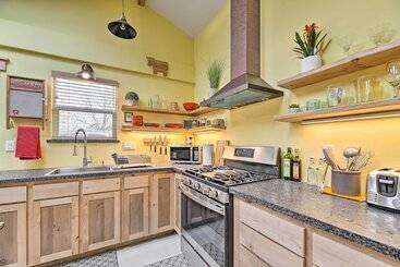 Grants Pass Home ~ 1/2 Mi To Rogue River!