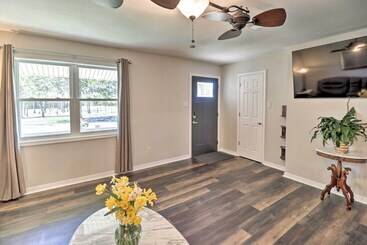 Greers Ferry Home W/ Yard, < 1 Mi To Marina!