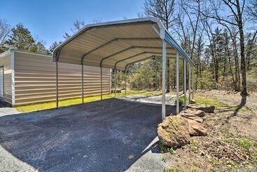 Greers Ferry Home W/ Yard, < 1 Mi To Marina!