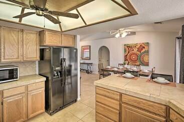 Lake Havasu Home   2 Mi From Main Launch Ramp!