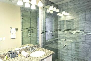 Modern Gilbert Retreat W/ Private Heated Pool