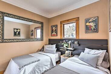 Lovely Montrose Home W/ Yard: Walk To Dtwn & Park!