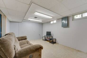 Pet Friendly Dearborn Home < 2 Mi To Downtown!