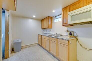 Pet Friendly Dearborn Home < 2 Mi To Downtown!