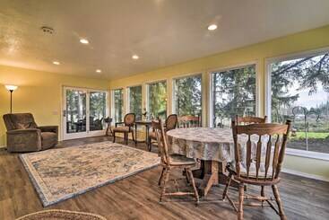 Pet Friendly La Center Home ~ 6 Mi To Casinos