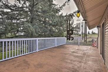 Pet Friendly La Center Home ~ 6 Mi To Casinos