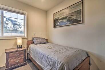 Pet Friendly La Center Home ~ 6 Mi To Casinos