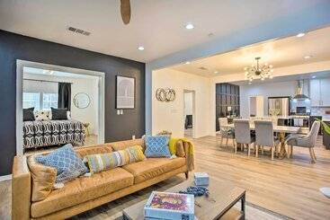 4 Mi To Dtwn Dallas: Home W/ Fire Pit + Gazebo