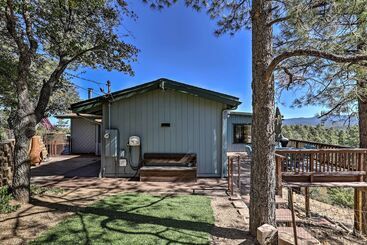Prescott Cabin W/ Deck & Mtn Views: 4 Mi Downtown!