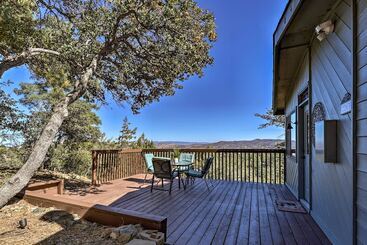 Prescott Cabin W/ Deck & Mtn Views: 4 Mi Downtown!