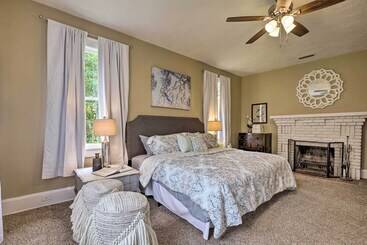 Quiet Jacksonville Retreat   4 Miles To Downtown!