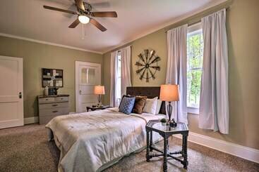 Quiet Jacksonville Retreat   4 Miles To Downtown!