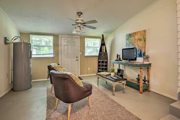 Quiet Jacksonville Retreat   4 Miles To Downtown!