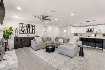 Scottsdale Abode: Fire Pit & Private Pool W/ Spa