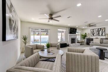 Scottsdale Abode: Fire Pit & Private Pool W/ Spa