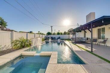 Scottsdale Abode: Fire Pit & Private Pool W/ Spa