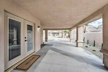 Spacious Desert Retreat ~ 3 Mi To Lake Havasu