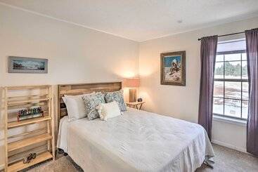 Spacious Hermosa House W/ Black Hills View