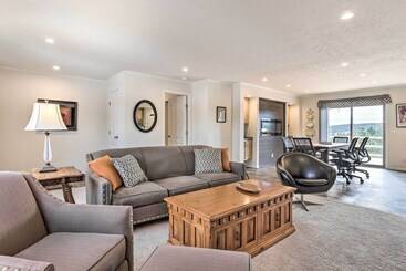 Spacious Hermosa House W/ Black Hills View
