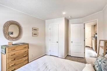 Spacious Hermosa House W/ Black Hills View