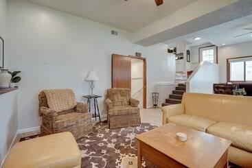 Spacious Minneapolis Home Rental: 8 Mi To Downtown