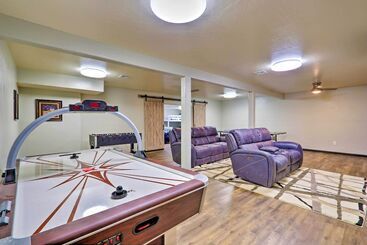 Family Friendly Show Low Cabin W/ Deck & Game Room
