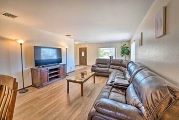 Bullhead City Home < 1/2 Mi To River & Boat Launch