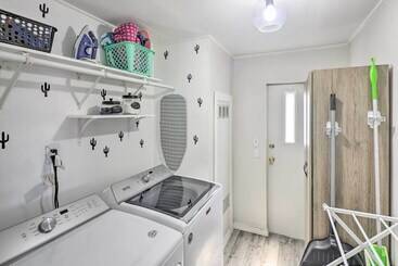 بيت ريفى Updated Escape W/ Game Room 1 Block To River!