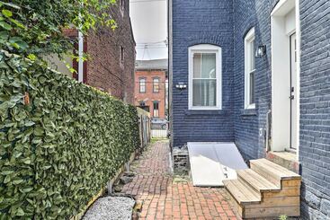 Well Appointed Pittsburgh Home: 1 Mi To Dtwn!