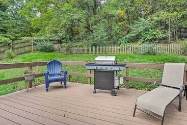Whitetail Ridge New Cumberland Home With Yard!