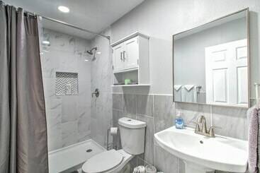 Albuquerque Home: Close To Hiking & Old Town!
