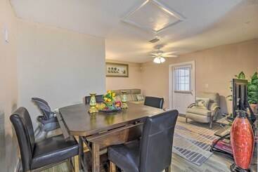 Spacious Bradenton Duplex, 10 Mi To Coquina Beach!