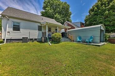 Charming Charleston Home W/ Yard & Fire Pit!