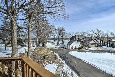 Charming Lake Ripley Cottage W/ Water View!