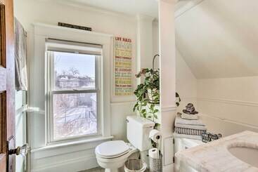 Chic Rapid City Escape Near Mount Rushmore!
