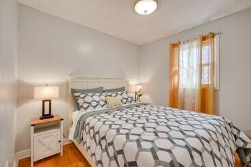 Convenient Hummelstown Home W/ Deck!