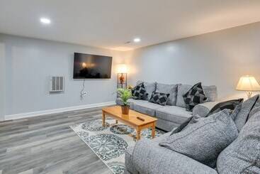 Convenient Hummelstown Home W/ Deck!
