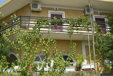 La Cite Family Hotel & Apartments