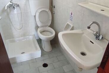 La Cite Family Hotel & Apartments