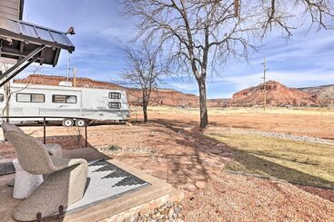 Modern Kanab Cottage W/ View < 1 Mi To Hiking!