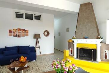 Oasis Apartments